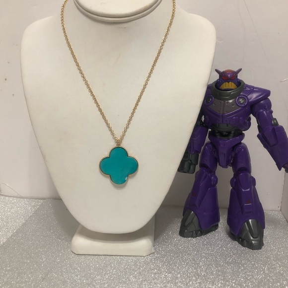 BLUE FLOWER NECKLACE HALF PRICE OFFER SALE - Picture 4 of 7